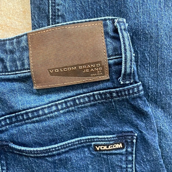 Volcolm Brand Jeans - Picture 5 of 5